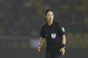 已是荣誉战！北青体育：36岁韩国女裁判金愈贞执法U17国足vs泰国