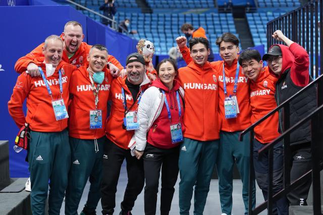 匈牙利冰协：刘氏兄弟将更换国籍 未披露未来去向