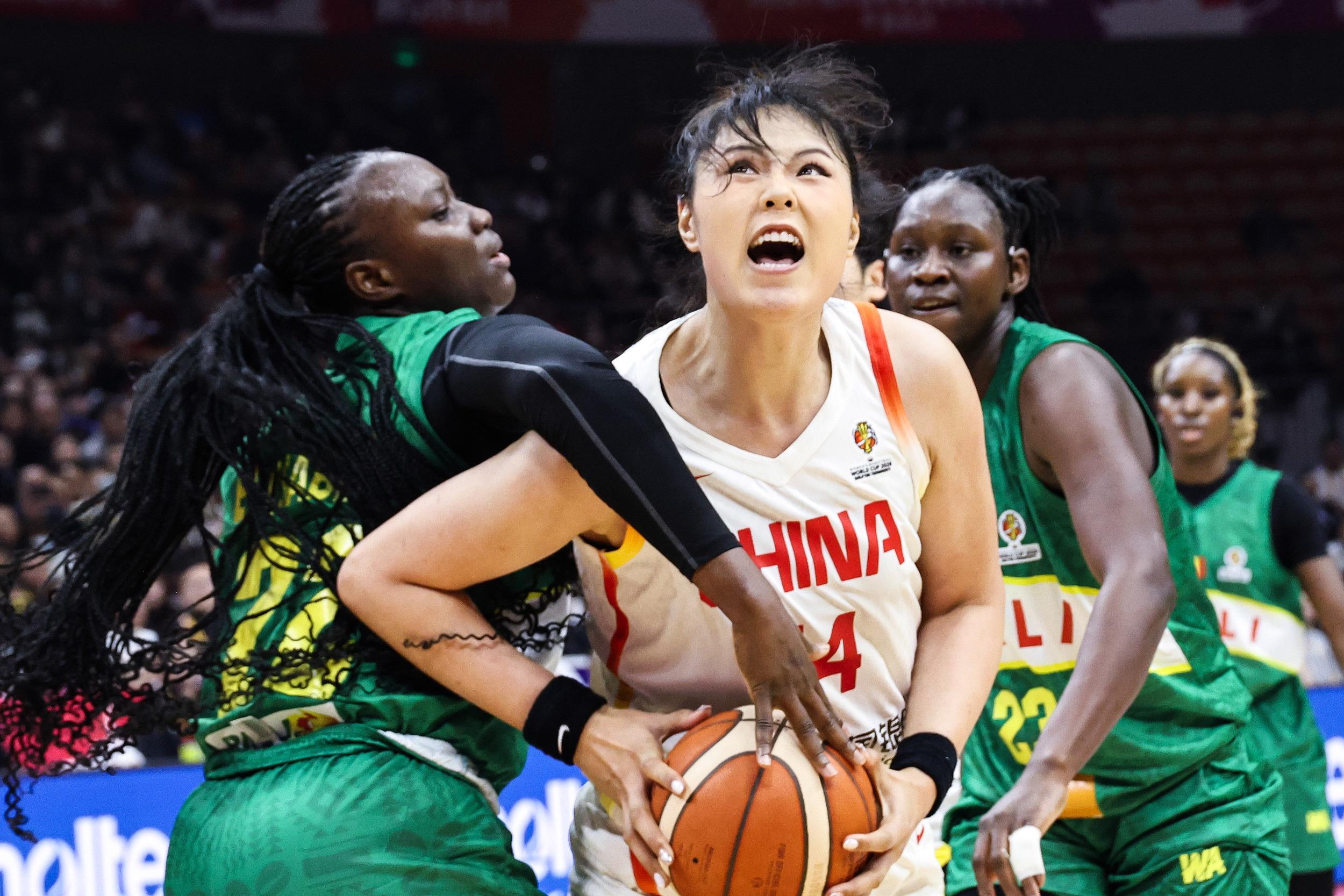 开云体育官方网站-中国女篮首胜功臣诞生！不是韩旭和张子宇，宫鲁鸣这步棋走对了